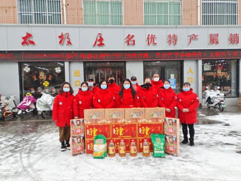 淚奔！感人場(chǎng)面，看完太暖心了